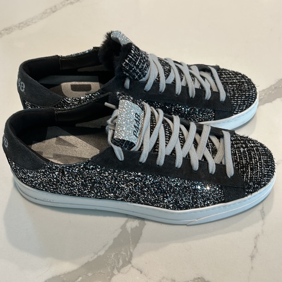 P448 John Shaka black glitter tweed low top sneaker size 40 - Picture 2 of 8